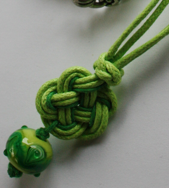 McGibbie Pendants Kette grüne Glasperle McGibbie Pendants Kette grüne Glasperle