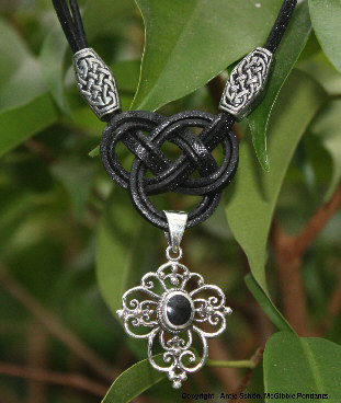 Kette Kreuz Onyx Kette Kreuz Onyx